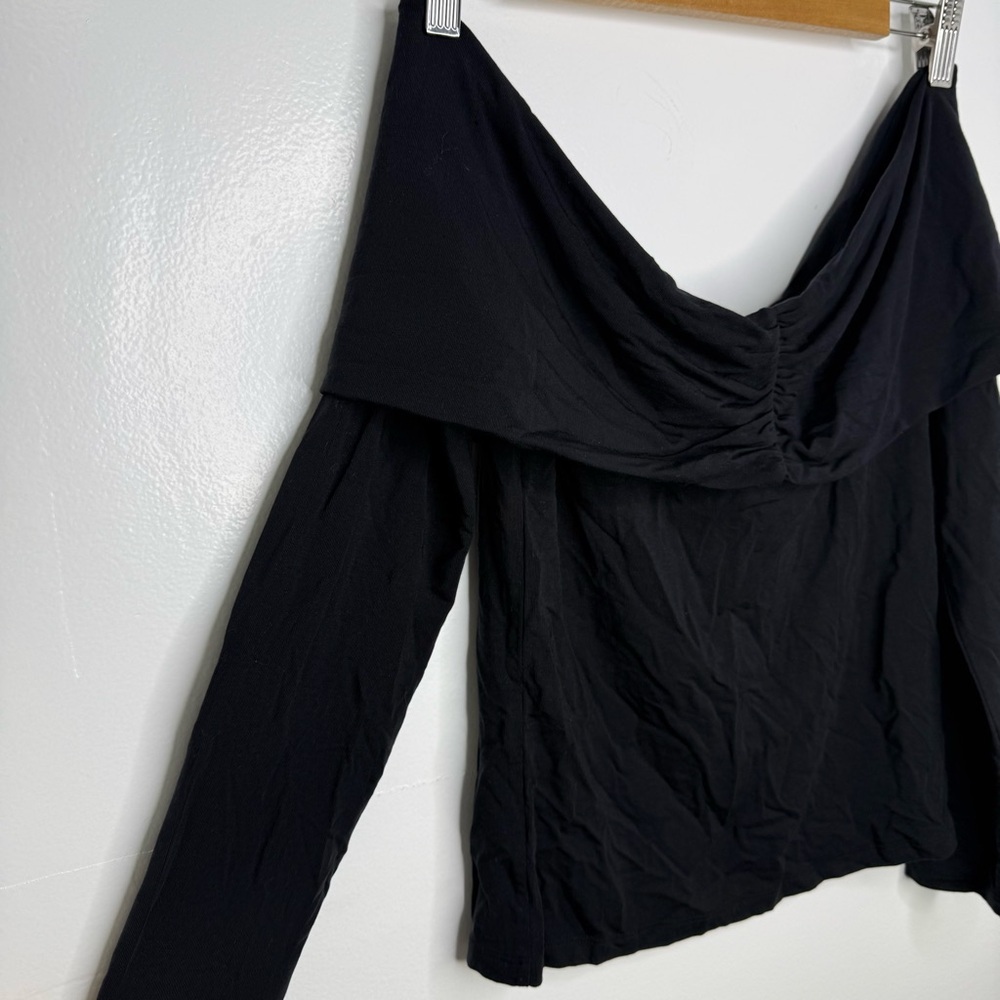 ARITZIA NWT Wilfred Gloria Off The Shoulder Long Sleeve Top - Picture 4 of 7